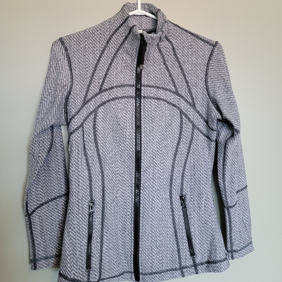 Mid weight, mid layer full zip sweater - Picture 2 of 4